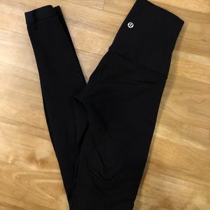 Women’s lululemon leggings!
